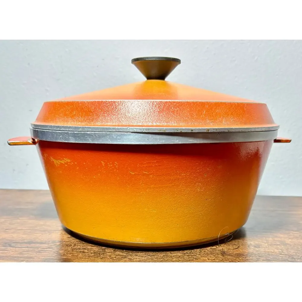 Vintage 1970s Flame Orange Aluminum Namco Australia Dutch Oven 4Qt with Lid